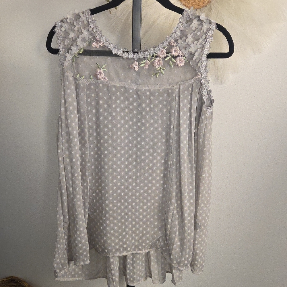 NWOT POL Grey Sheer, Embroidered Sleeveless Top. Size S. See Measurements